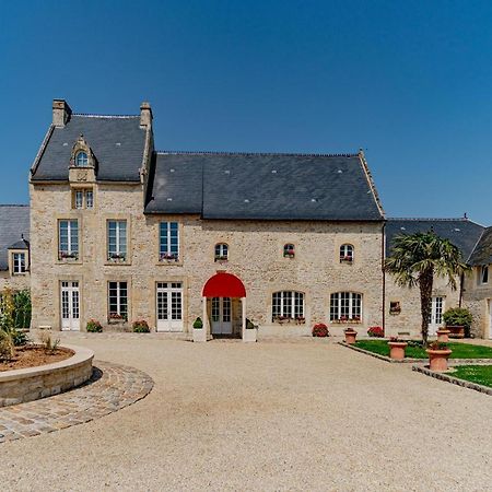 Готель Le Manoir Des Marronniers Sully  Екстер'єр фото